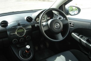 Аренда авто Mazda 2 (M/T, 2012-2014) - фото 8