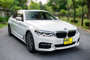 Аренда авто BMW 530e M Sport(19-23) - фото 1