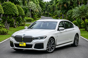 Аренда авто BMW 740 M Sport(19-22) - фото 2