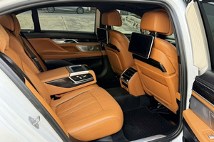 Аренда авто BMW 740 M Sport(19-22) - фото 9