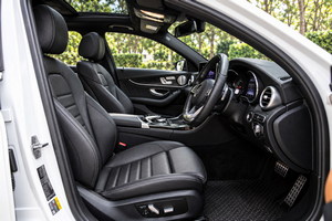 Аренда авто Mercedes Benz C AMG (17-23) - фото 11