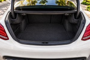 Аренда авто Mercedes Benz C AMG (17-23) - фото 19